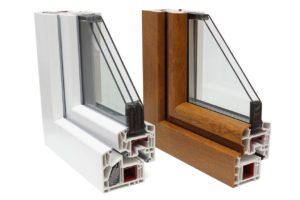 Günstige Fenster aus Polen können auch PVC-Profile in Holzoptik sein